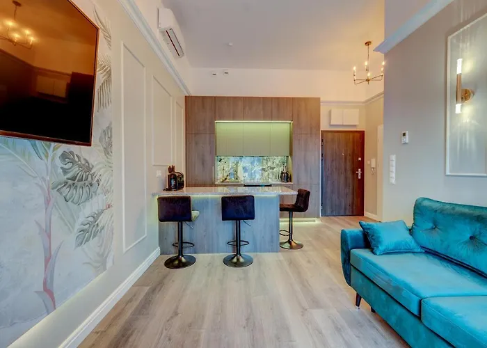 Nova Oasis Garden Apartment