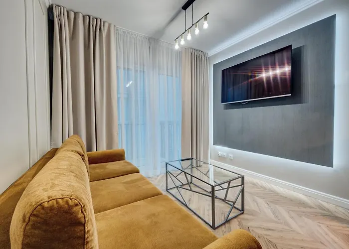 Nova Oasis Garden Apartment